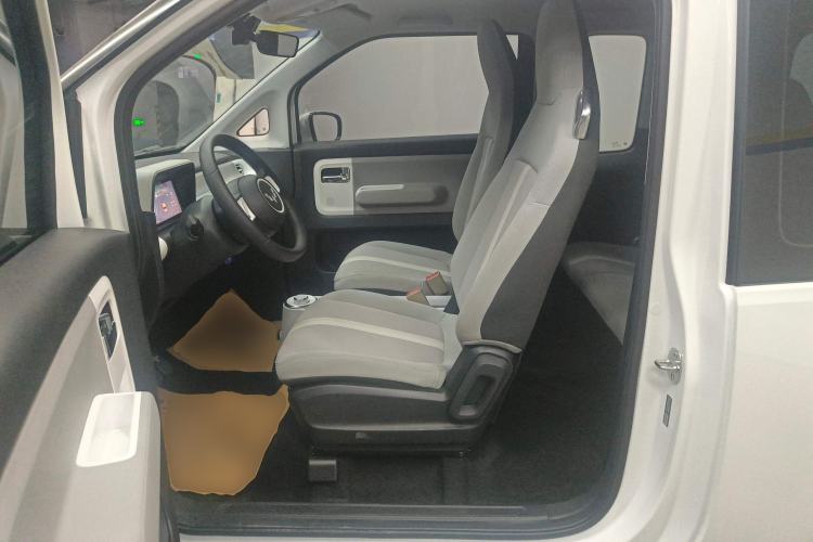 Used Wuling Air ev 2023 - Four Seats - Standard Edition
