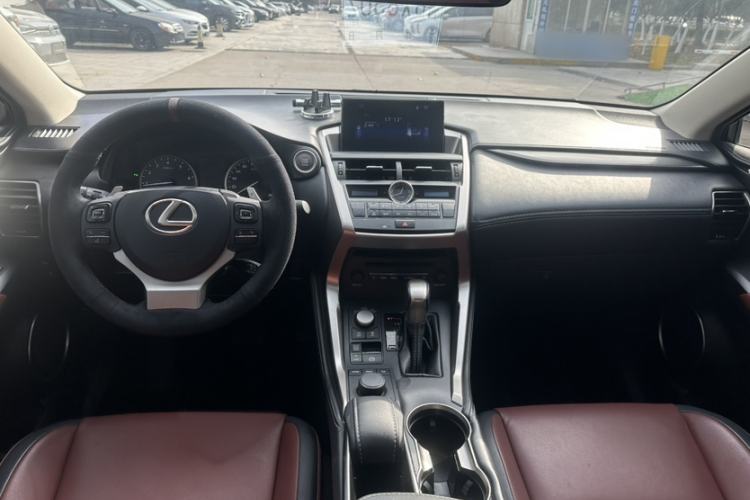 Used Lexus NX 2015 200T All-Wheel-Drive Fēngshàng Edition
