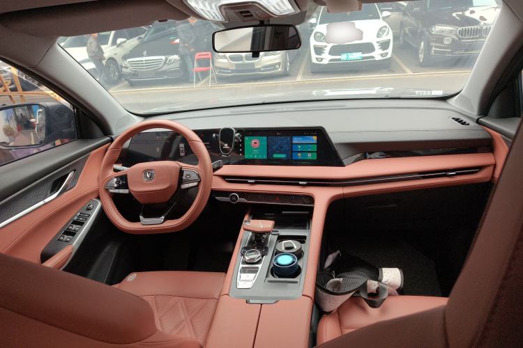 Used Changan CS75 PLUS 2023 3rd Generation 1.5T Automatic Prestige Model
