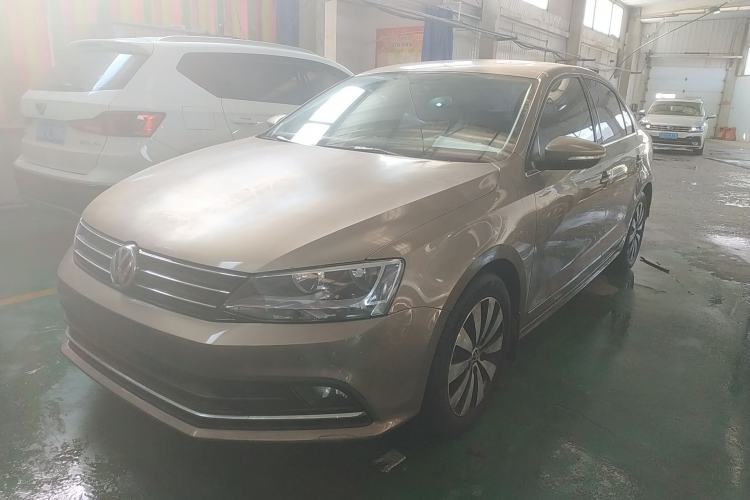 Used Volkswagen Sagitar 2016 230TSI 25th Anniversary Edition