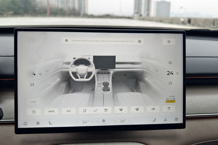 Used Chery Fengyun T8 2025 1.5T 130km Deluxe Version 5 Seats