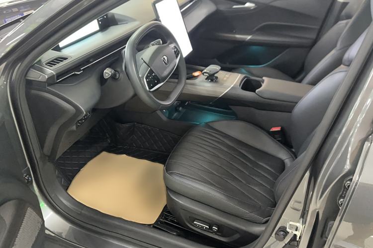 Used Changan Eado DD 2023 Blue Whale NE 1.5T GDI DCT Flagship Model
