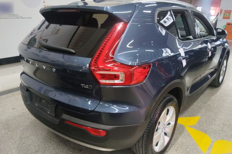 Used Volvo XC40 2022 T4 Four-Wheel Drive Smart & Stylish Edition
