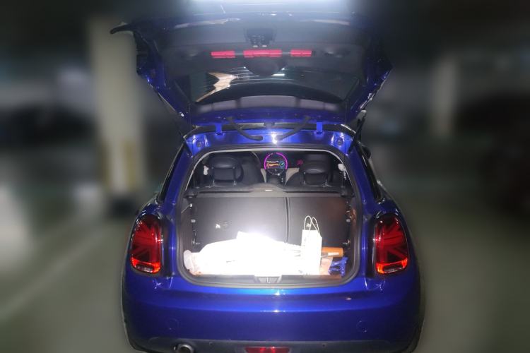 Used  MINI 2019 1.5T COOPER Artist
