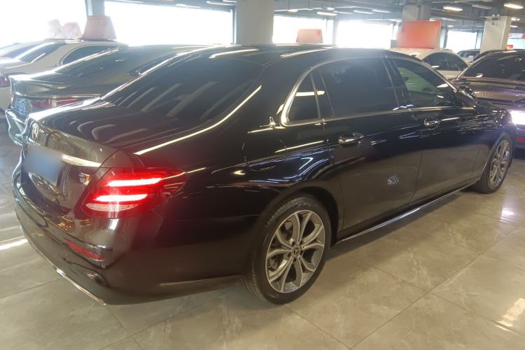 Used Mercedes-Benz E-Class 2020 Restyled E 300 L Sporty and Stylish Edition
