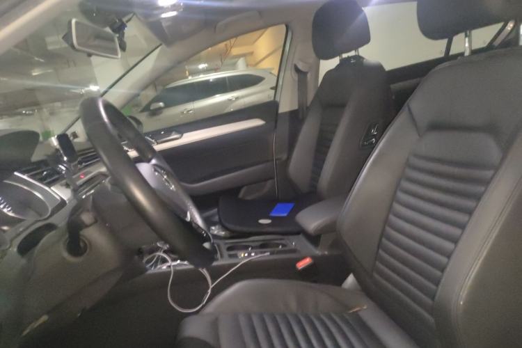 Used Volkswagen Magotan 2018 330TSI DSG Advanced Model
