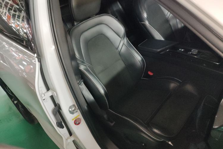 Used Volvo XC60 2018 T5 4x4 Smart & Sporty Edition
