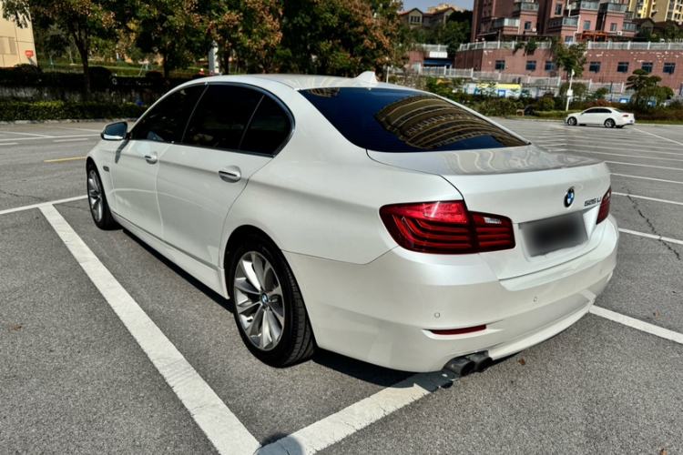 Used BMW 5 Series 2017 525Li Leading Model
