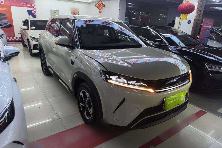 Used BYD Yuan UP 2025 Intelligent Driving Version 401 km Leading Edition
