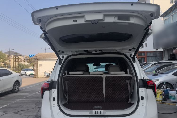 Used FORTHING Yacht 2022 1.5T DCT Chasing-the-Waves Edition