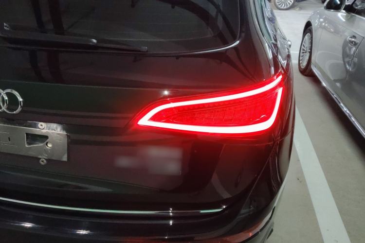 Used Audi Q5 2017 Plus 40 TFSI Ambition Model