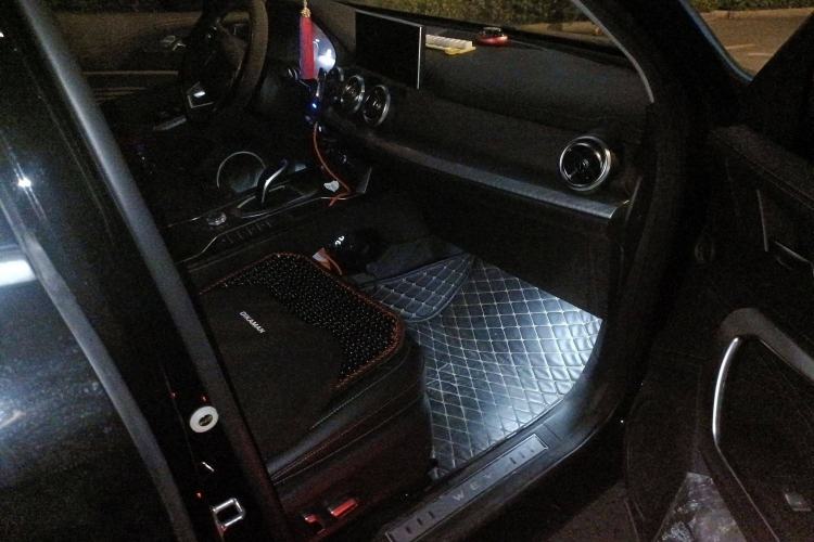 Used Wey VV5 2021 1.5T Two-Wheel Drive Smart Pioneer