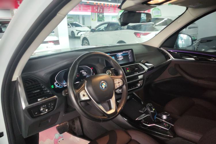 Used BMW iX3 2021 Updated Leading Edition
