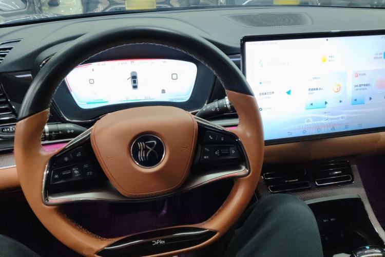 Used BYD Han 2020 EV Four-Wheel Drive High-Performance Flagship Model
