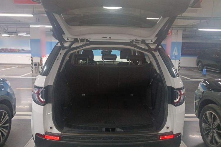 Used Land Rover Discovery Sport 2018 240 PS HSE Version
