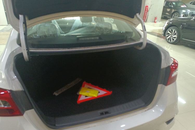 Used Nissan Sylphy 2024 Facelifted Three Classic 1.6XE CVT Comfort Edition
