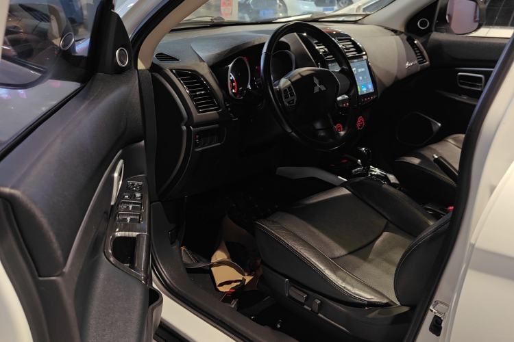 Used Mitsubishi ASX 2018 2.0L CVT Two-Wheel Drive Deluxe Edition