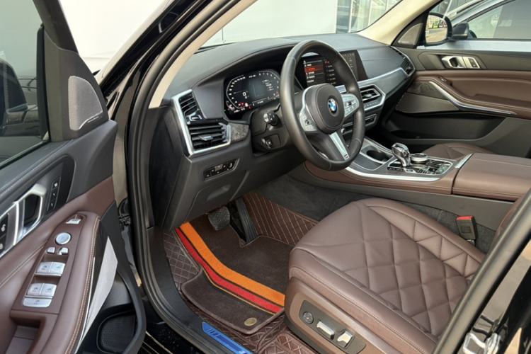 Used BMW X5 2022 Restyled xDrive 30Li Luxury Version M Sport Package