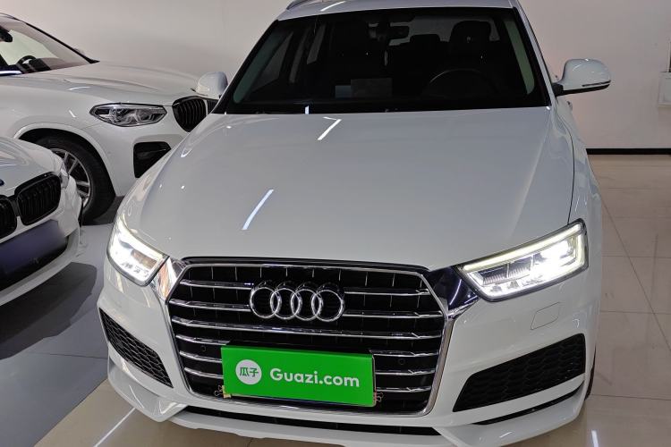 Used Audi Q3 2017 30 TFSI Fashion Model
