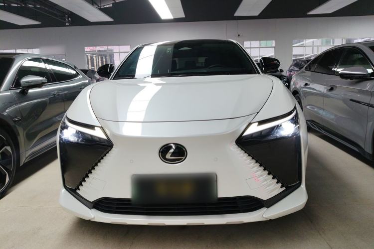 Used Lexus RZ 2023 450e All-Wheel Drive Luxury Edition
