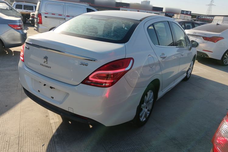 Used Peugeot 308 2014 Enjoy Edition Classic 1.6L Manual YouShang Model
