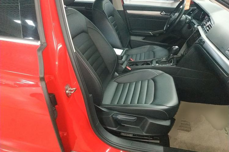 Used Volkswagen Lamando 2021 280TSI DSG Comfort Edition
