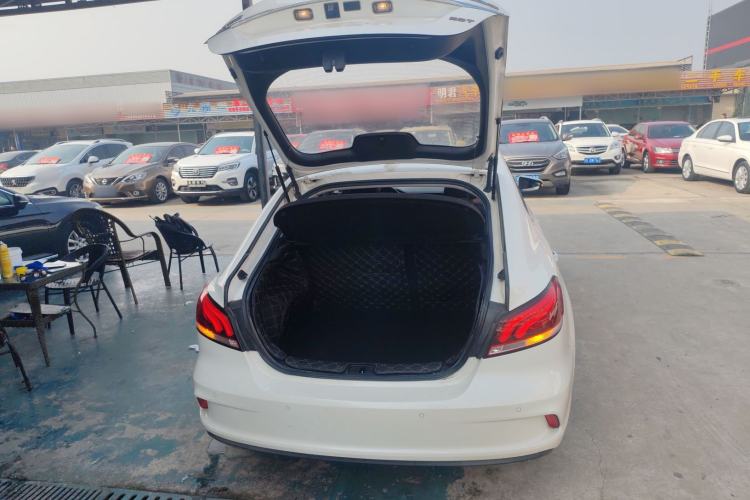 Used MG 6 2017 20T Automatic Trophy Prestige Internet Edition China V Standard
