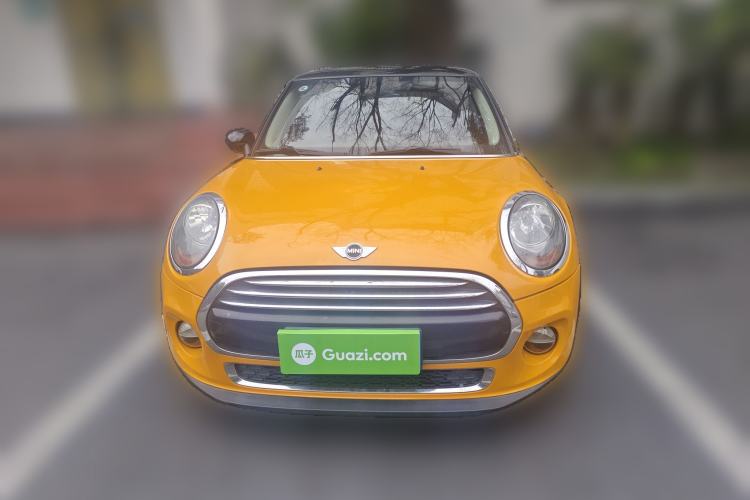 Used MINI MINI 2014 1.5T COOPER Fun
