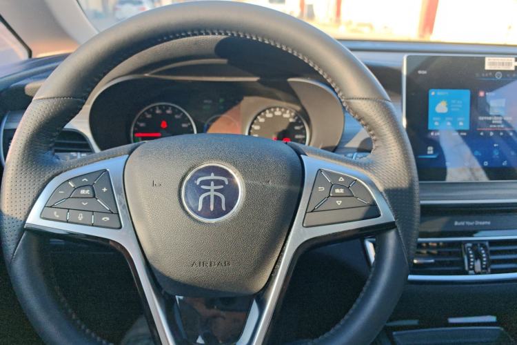 Used BYD Song MAX New Energy 2019 DM 1.5T Smart Connect Advanced 6-Seater China VI Standard
