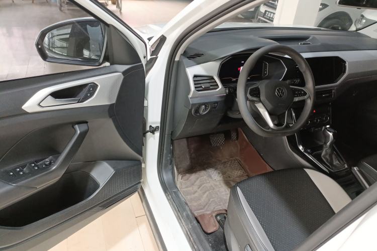 Used Volkswagen Tacqua 2023 200TSI DSG Joy-Connect Edition