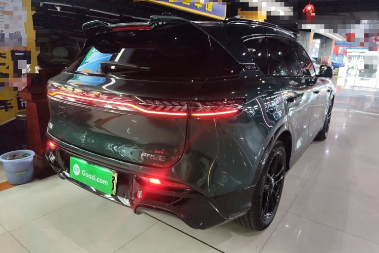 Used VOYAH FREE 2025 318 318 km Rear-Drive Touring Edition
