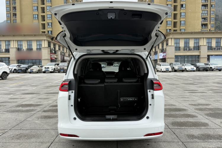 Used GAC Trumpchi M6 2023 PRO 270T DCT Luxury Edition
