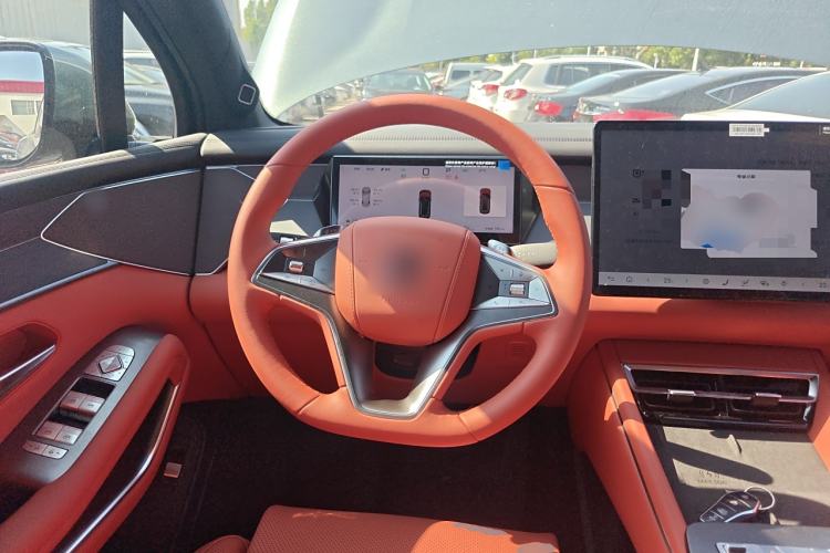 Used BYD Tang L 2025 DM 175KM Drone Player Edition
