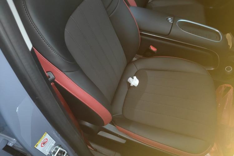 Used ORA Good Cat GT 2023 Mulan Edition 401km Luxury Version
