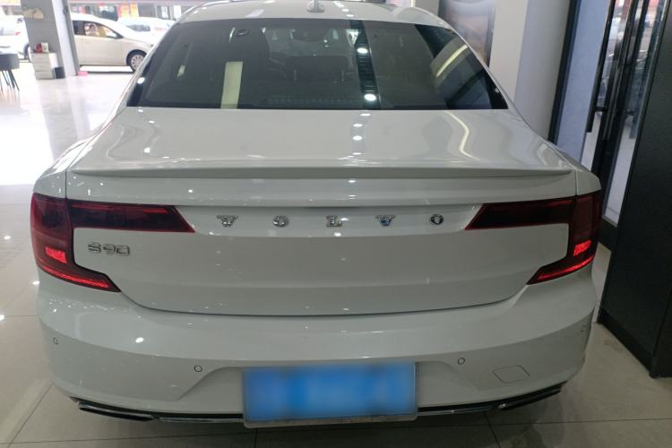 Used Volvo S90 2018 T4 Zhiyi Edition