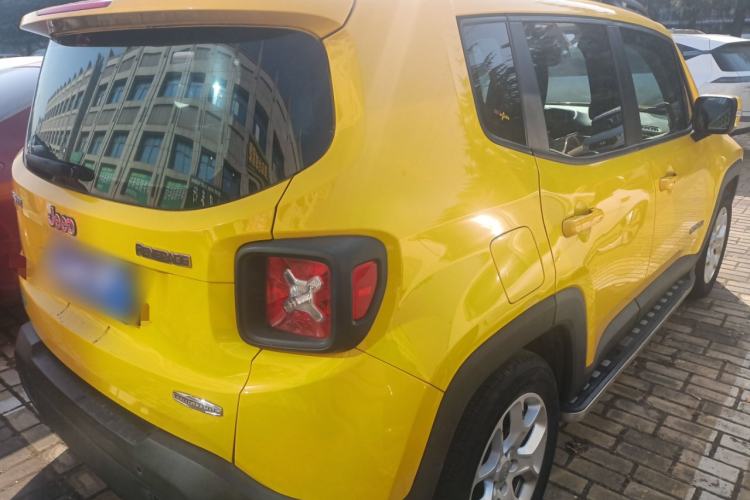 Used  Renegade 2018 Connected Large Screen Version 180T Automatic Jingneng Version
