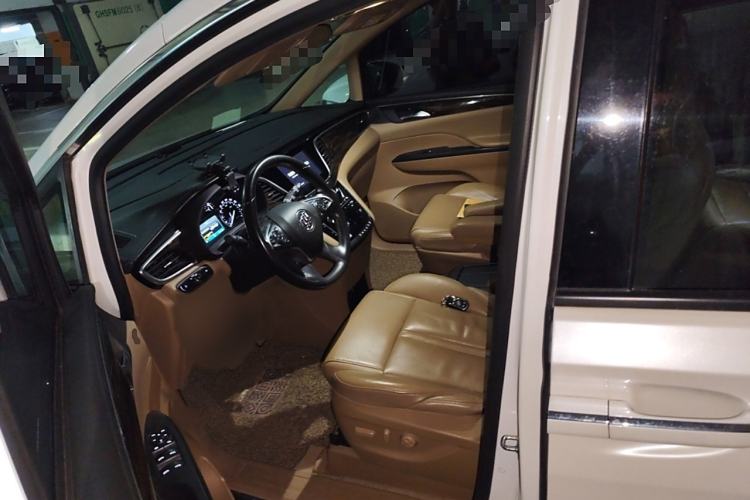 Used Buick GL8 2017 ES 28T Luxury Model China V Standard
