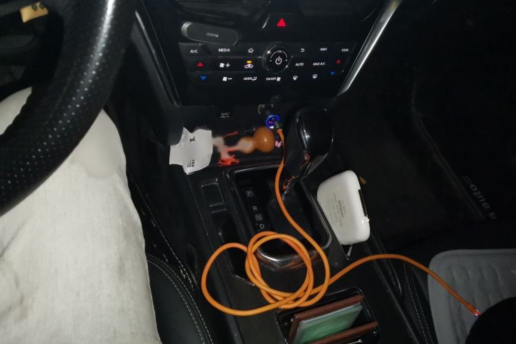 Used Venucia T90 2018 2.0L CVT Smart Connect Prestige Version China VI Standard
