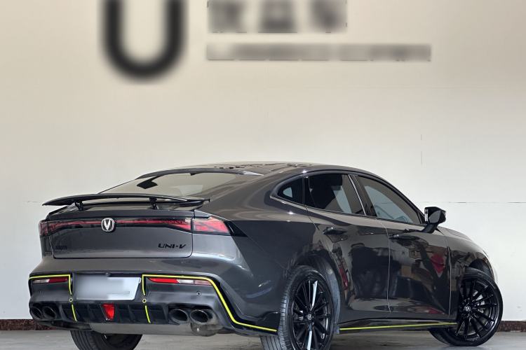 Used Changan UNI-V 2022 2.0T Sporty Version