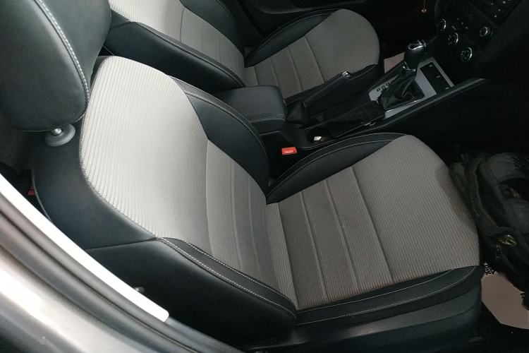 Used Skoda Octavia 2016 1.6L Automatic Chuanxing Edition
