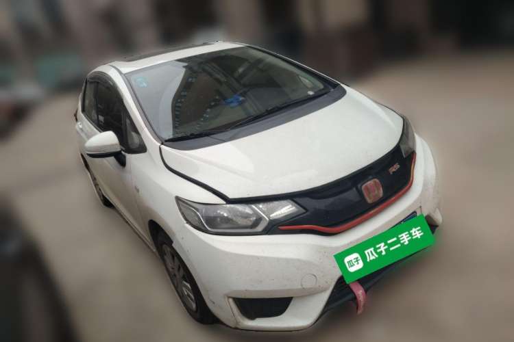 Used Honda Fit 2016 1.5L LXS CVT Comfort Sunroof Version
