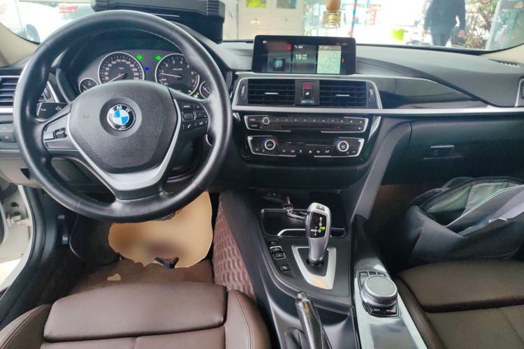Used BMW 3 Series 2019 320Li Fashion Model
