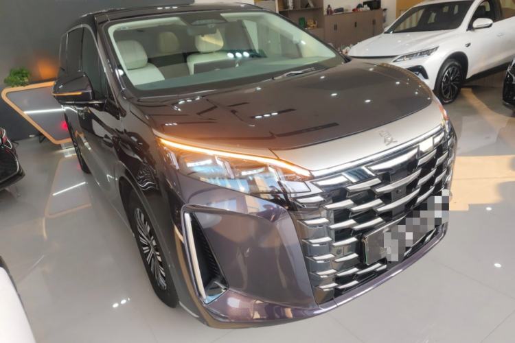 Used BYD Xia 2025 DM-i 1.5T 180km Beyond Edition
