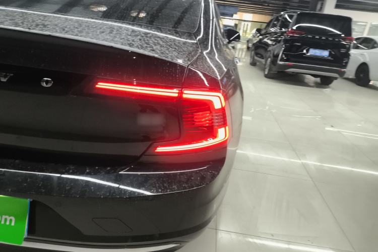 Used Volvo S90 2021 B5 Zhiyuan Luxury Edition
