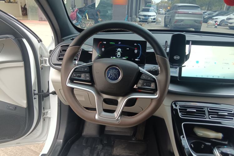 Used BYD Qin PLUS 2023 Champion Edition EV 510KM Leading Model