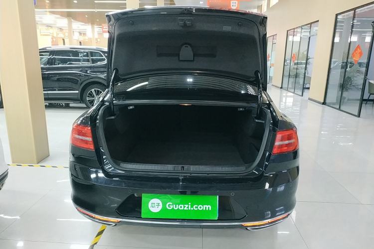 Used Volkswagen Magotan 2019 330TSI DSG Luxury Version China VI Standard
