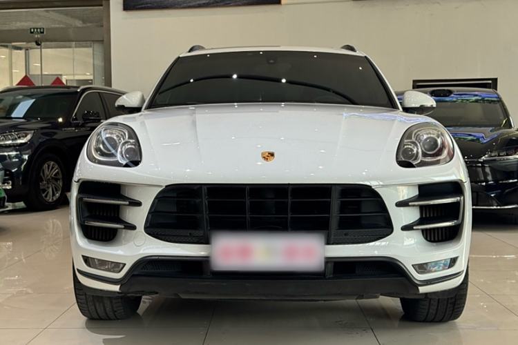 Used Porsche Macan 2016 Macan Turbo 3.6T
