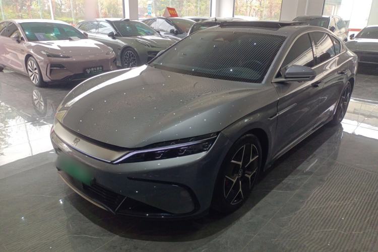 Used BYD Han 2022 EV Genesis Edition 715KM Front-Wheel-Drive Prestige Model
