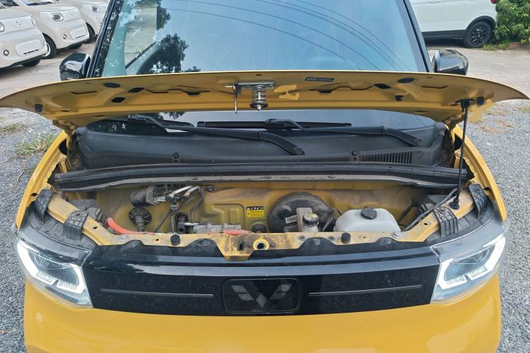 Used Wuling Hongguang MINIEV 2022 Macaron Premium Model – Lithium Iron Phosphate
