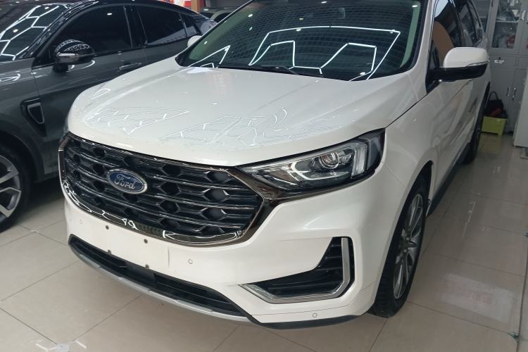 Used Ford Edge 2021 PLUS EcoBoost 245 Two-Wheel-Drive Titanium 7-Seater
